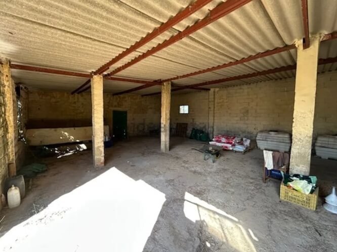 Terreno en venta en Los Pinares